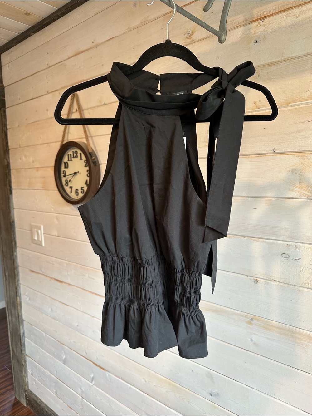 Dynamite | NWT Black Poplin Halter Cami w Bow